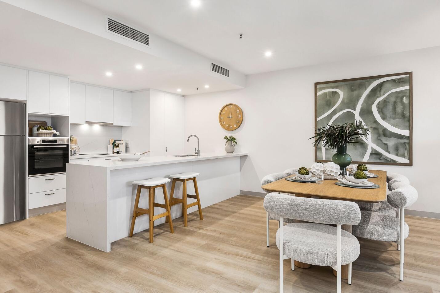 73e917bc48cc00fbb3bc099967baf8f82508074a