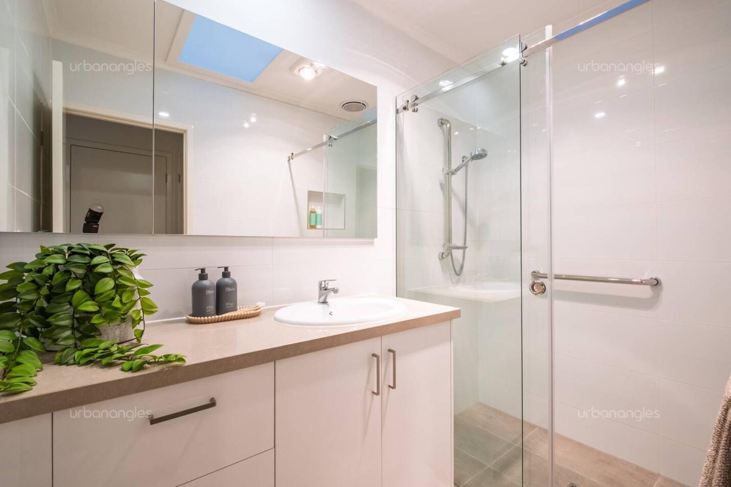 a9392517540630137f2e009cece200680e067c07