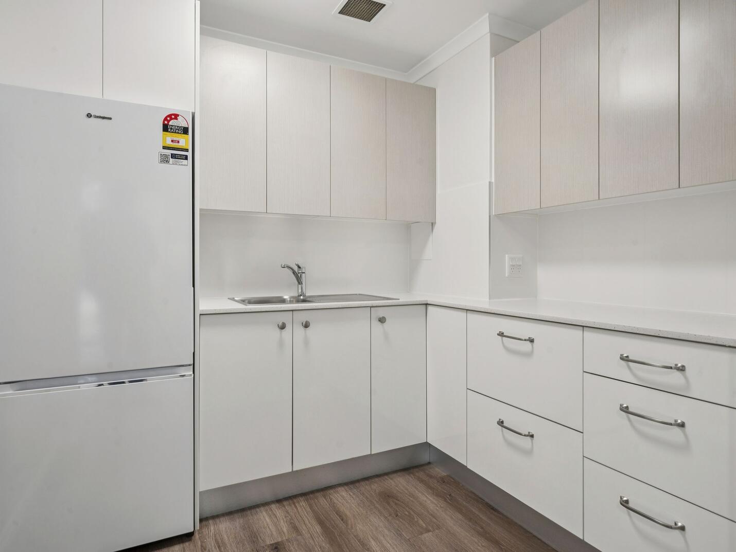 e801672491fc5009c4bfa6d978d8a13e7a3bc93d